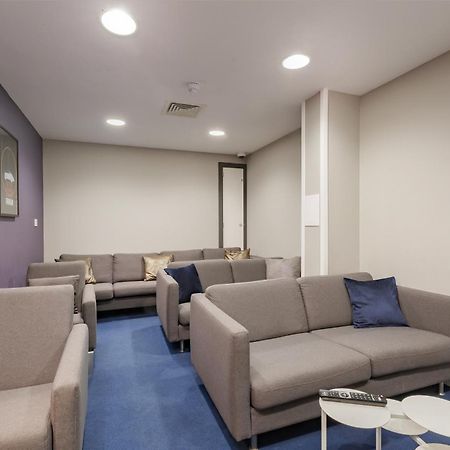 Joivy Affordable Edinburgh - Adults Only Hotel ภายนอก รูปภาพ